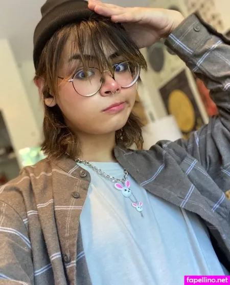 Kiyana Vi OnlyFans Thumbnail #k9qlO2aDjJ