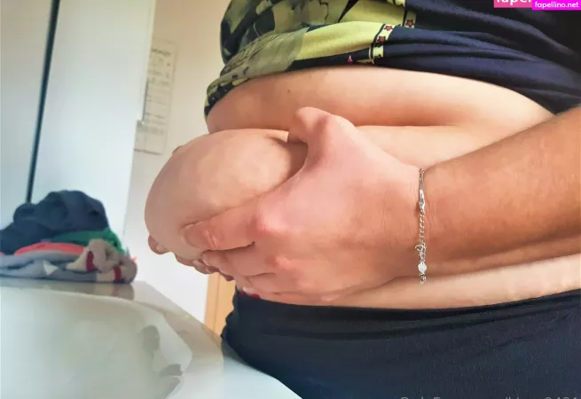 Kjara0401 OnlyFans Thumbnail #0BfpRnG9fe