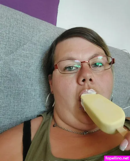 Kjara0401free OnlyFans Thumbnail #0QscJL7VR2