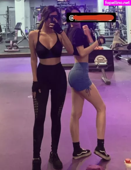 Kkarenzeng OnlyFans Thumbnail #6TUC6wevbu