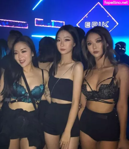 Kkarenzeng OnlyFans Thumbnail #TkMhXDKMfK