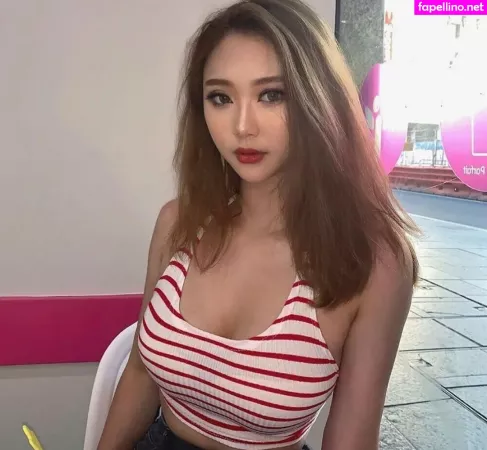 Kkarenzeng OnlyFans Thumbnail #VnNda5cMIO