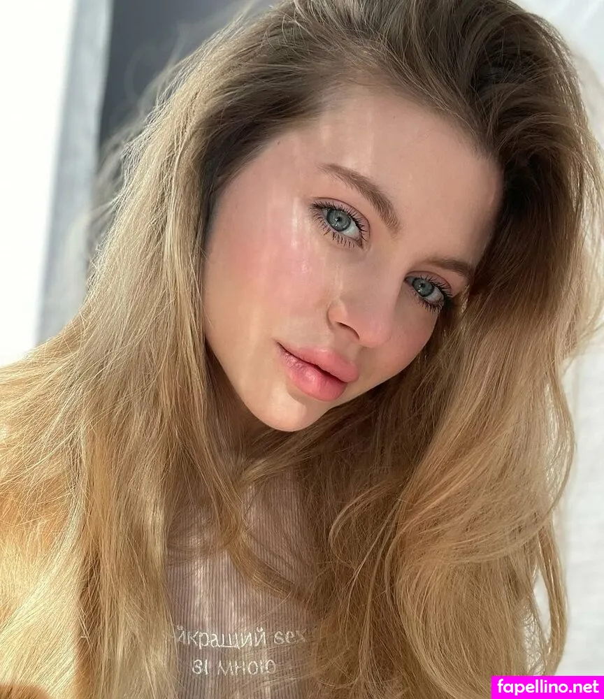 karaleona, kkarolishaaaaa Nude Leaked OnlyFans Photo #kSw0Omj9YE