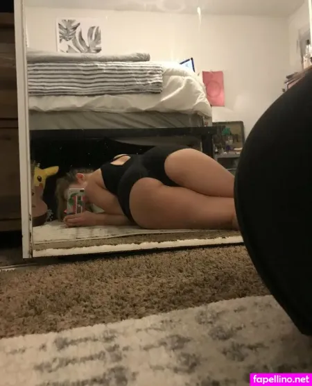 Kkirafoxx OnlyFans Thumbnail #7Fo0Y5wdem