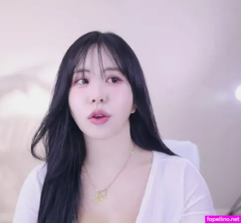 Kkkku96 OnlyFans Thumbnail #NH3A3bW3xA
