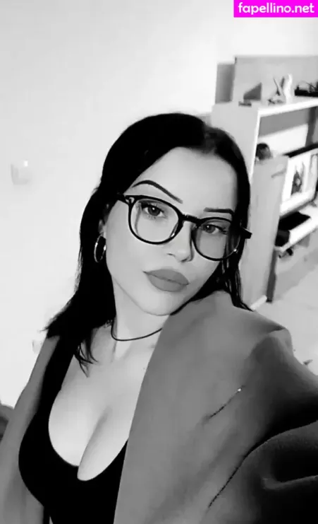 Kladuskemisice OnlyFans Thumbnail #KqDJ2Vns4Y