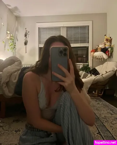 Klaire OnlyFans Thumbnail #C42oVBCzsD