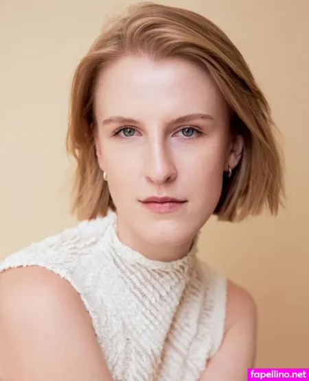 Klara Lange Main Profile Photo