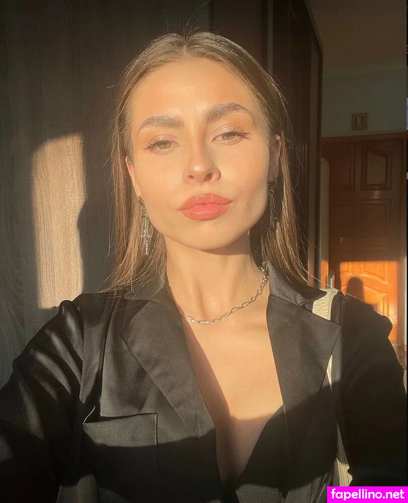 klara_at_salon51 Nude Leaked OnlyFans Photo #ycXxqRBB7p