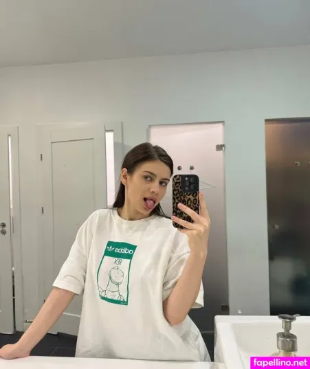 Klaryys OnlyFans Thumbnail #5uxPYeb7ac