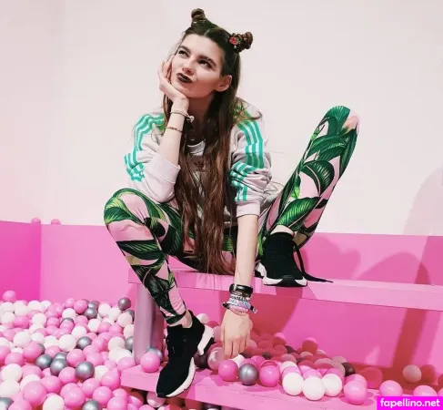 Klaudia Giez OnlyFans Thumbnail #TyVXBqpma5