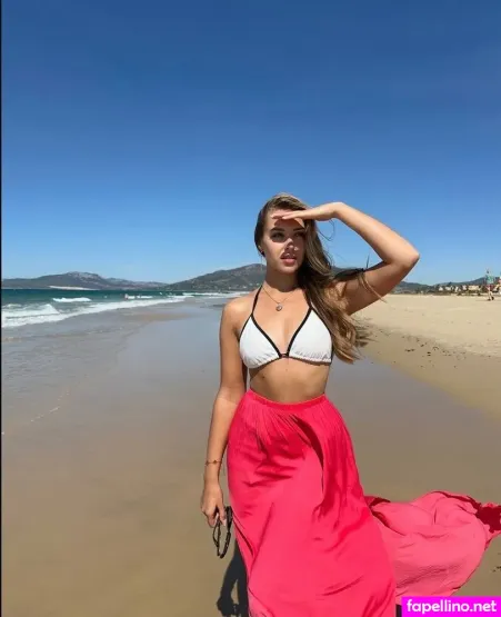 Klaudia Kroczek OnlyFans Thumbnail #DTLl8tNNru