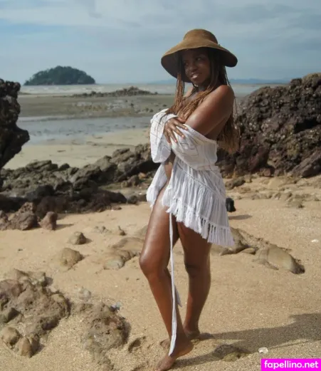 Klaudia Philipps OnlyFans Thumbnail #Dc9OGVWfcW