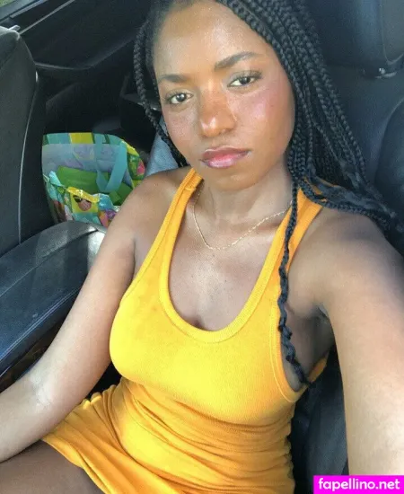 Klaudia Philipps OnlyFans Thumbnail #YGIon7jxc3