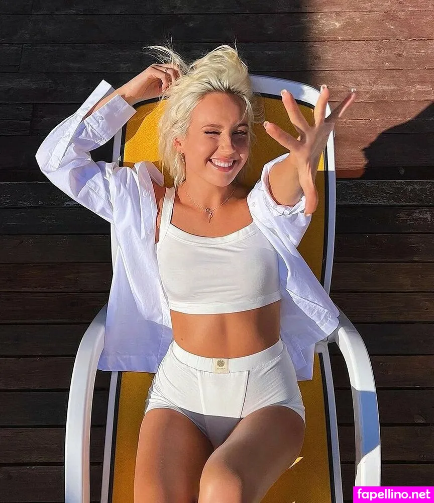 alinchik_malinchik, klavacoca Nude Leaked OnlyFans Photo #n1Do7V2iQA