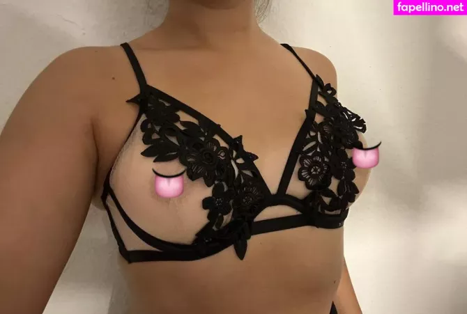Kleine Nymphe OnlyFans Thumbnail #CumBSi0gc0