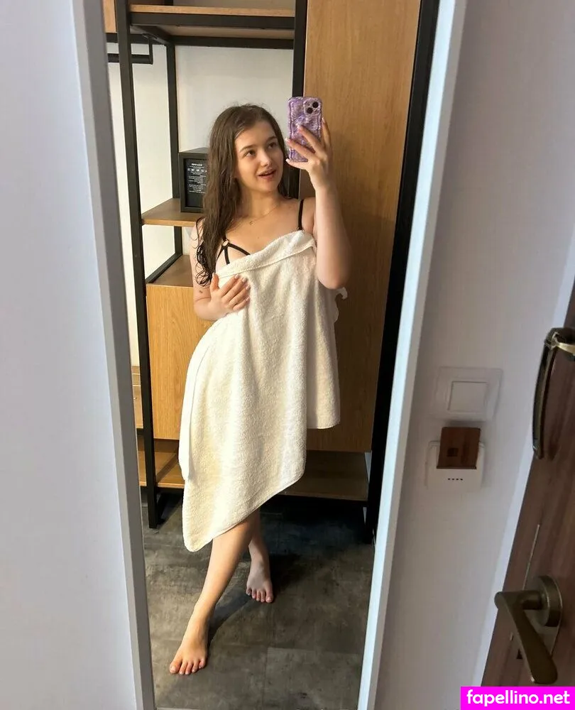 kleine.xenia, xeniaa_of Nude Leaked OnlyFans Photo #nULe6sZK0K