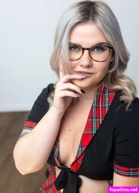 Kleinstadtvanni OnlyFans Thumbnail #ivIX4wH7Ix