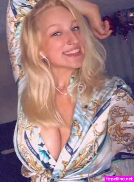 Kleora M OnlyFans Thumbnail #Q1fhPoueN1