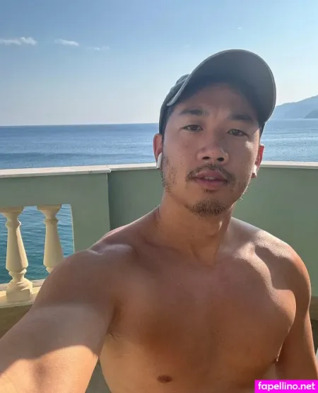 Kmone 2 OnlyFans Thumbnail #dSsdD4CJZq