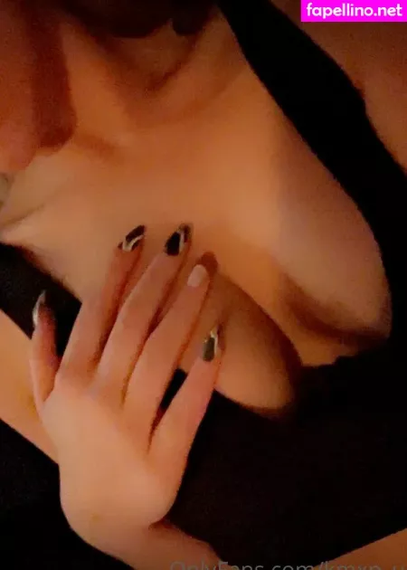 Kmxp U OnlyFans Thumbnail #D999K5rva9