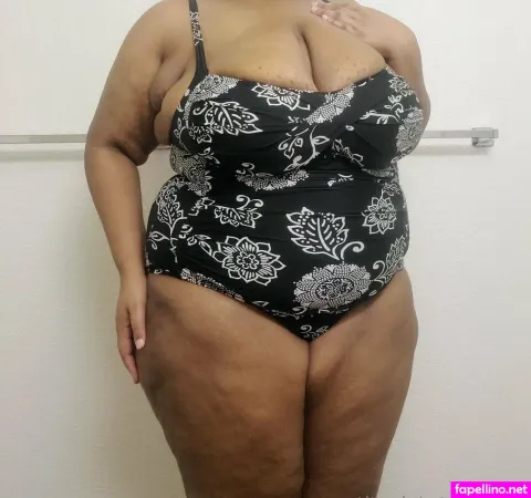 Kngtitania OnlyFans Thumbnail #vkIu0yHC7d