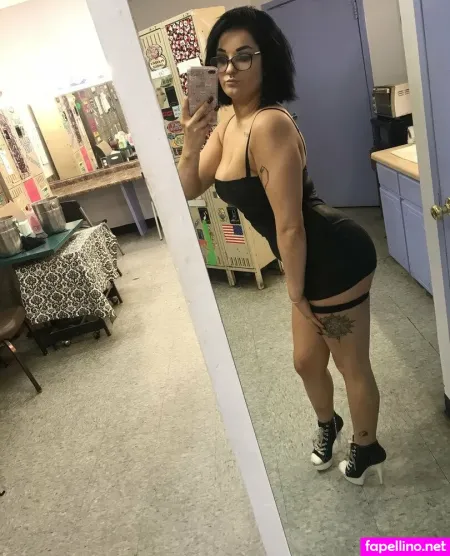 Knockedxxxloose OnlyFans Thumbnail #9QrsyoOuW0