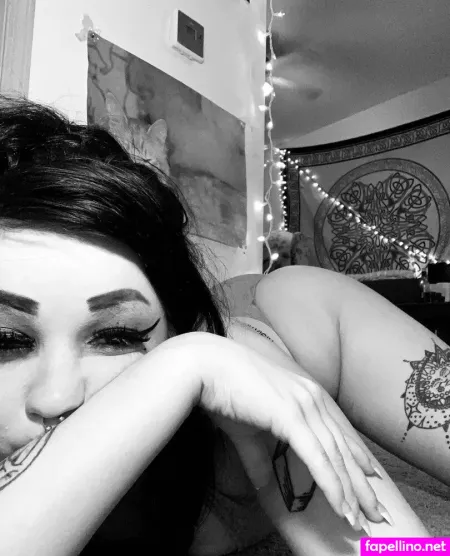 Knockedxxxloose OnlyFans Thumbnail #qXSg7C4nDy