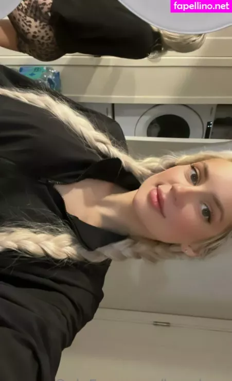 Knockers OnlyFans Thumbnail #UqUbPAQ8p7