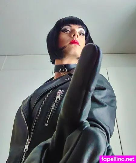 Knockinbootswithwanda OnlyFans Thumbnail #P7D1vumFM0