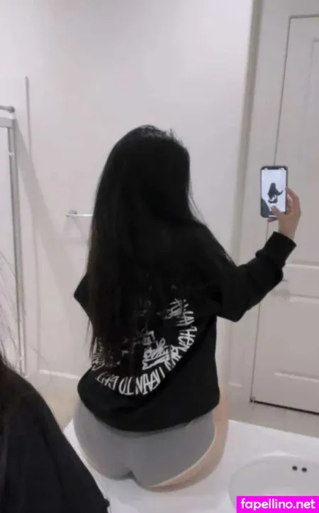 Koemi OnlyFans Thumbnail #1yYijh12E5