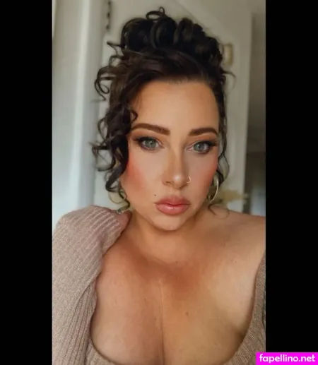 Koko OnlyFans Thumbnail #p2QyyOdCvg