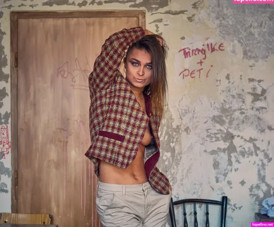 Kolozsi Rebeka OnlyFans Thumbnail #FAJh0AeE5s