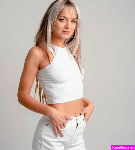 Kolozsi Rebeka OnlyFans Thumbnail #tdAh3zA0un