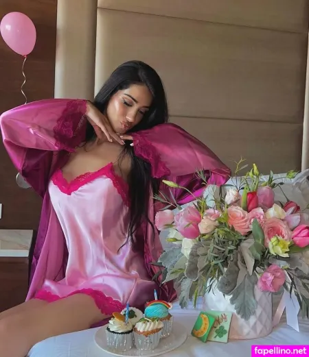 Komal Basran OnlyFans Thumbnail #EoFOu4hjdG