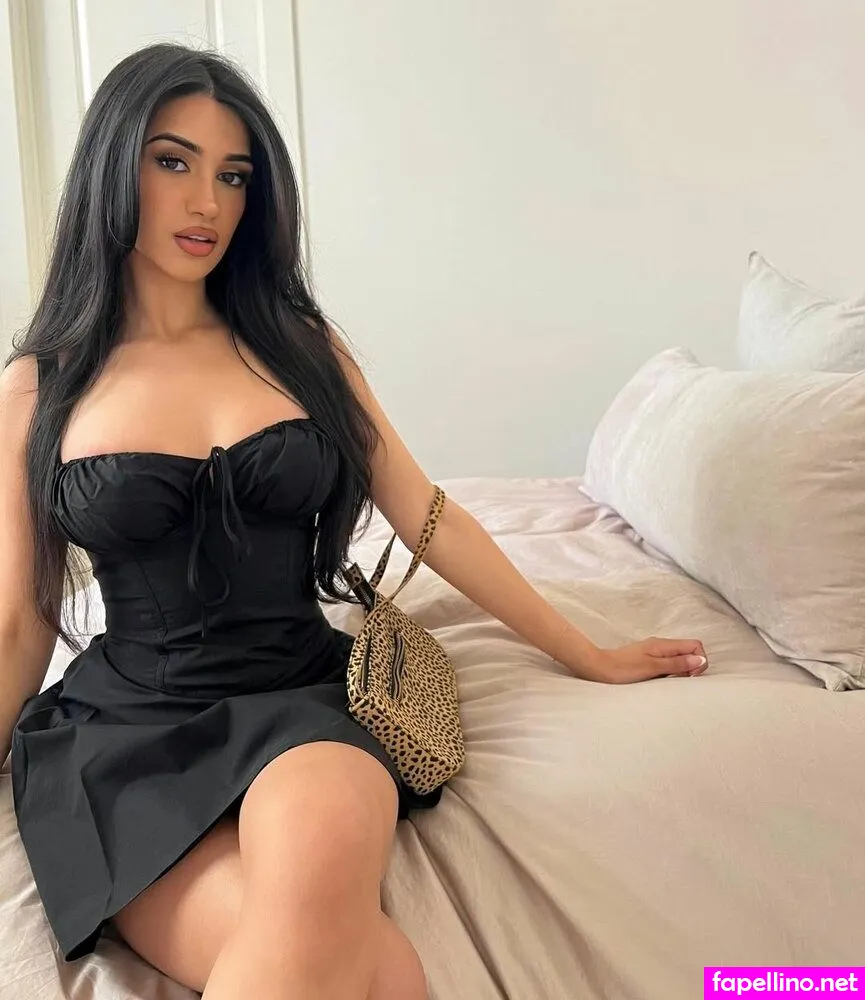 komalbasrann Nude Leaked OnlyFans Photo #wsAD3QD4AK