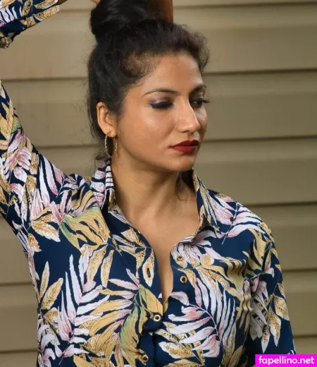 Komal Bhagat OnlyFans Thumbnail #3uPFqFd1MF