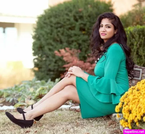 Komal Bhagat OnlyFans Thumbnail #MflfYq2SfJ