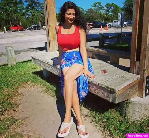 Komal Bhagat OnlyFans Thumbnail #Z4JhPgVTSw