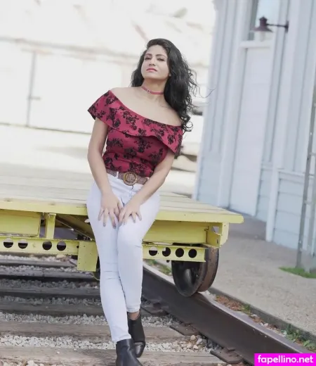 Komal Bhagat OnlyFans Thumbnail #sX03LlUEYo