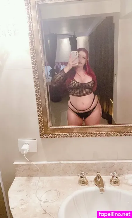 Kombinichan OnlyFans Thumbnail #BlFnB1P3Y1