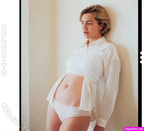 Kondrasofia OnlyFans Thumbnail #7uVYypV3fI
