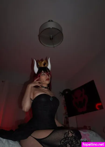 Konekokelly OnlyFans Thumbnail #EsUMQZz9QL