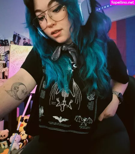 Koolysmiley OnlyFans Thumbnail #6iDCEb3UBs