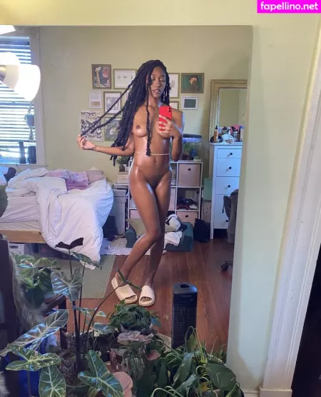Kora Elle OnlyFans Thumbnail #wjmOKlWQZl