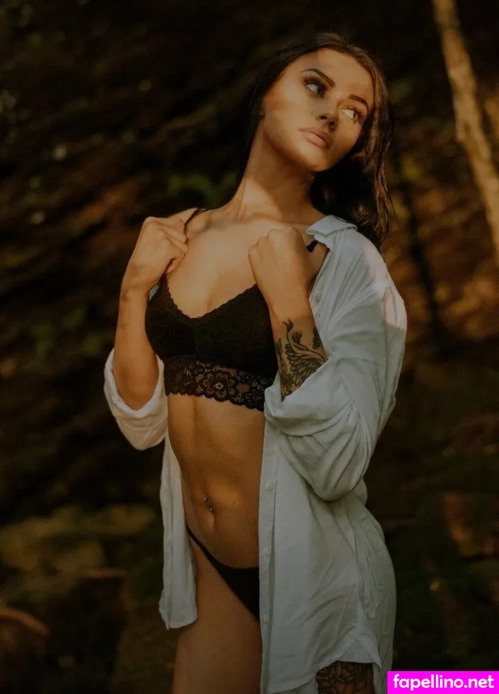 Koreyyrenee, koreydoescosplay, tattedbabyyxo Nude Leaked OnlyFans Photo #99UKya1ZeW