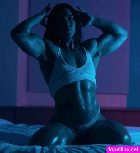 Kortneyolsonfree OnlyFans Thumbnail #iwgYxnHjon