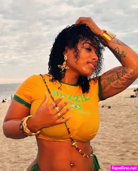 Kortynie OnlyFans Thumbnail #BaXioo4ldi