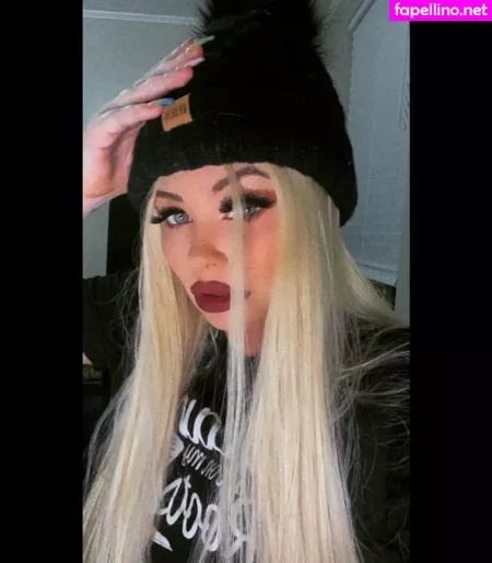 Kourtney Garrett OnlyFans Thumbnail #NAWs3pfL0j