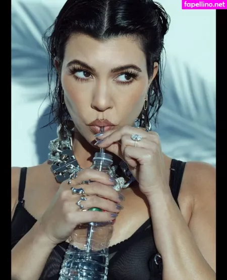 Kourtney Kardashian OnlyFans Thumbnail #Lr0WiHa7WR